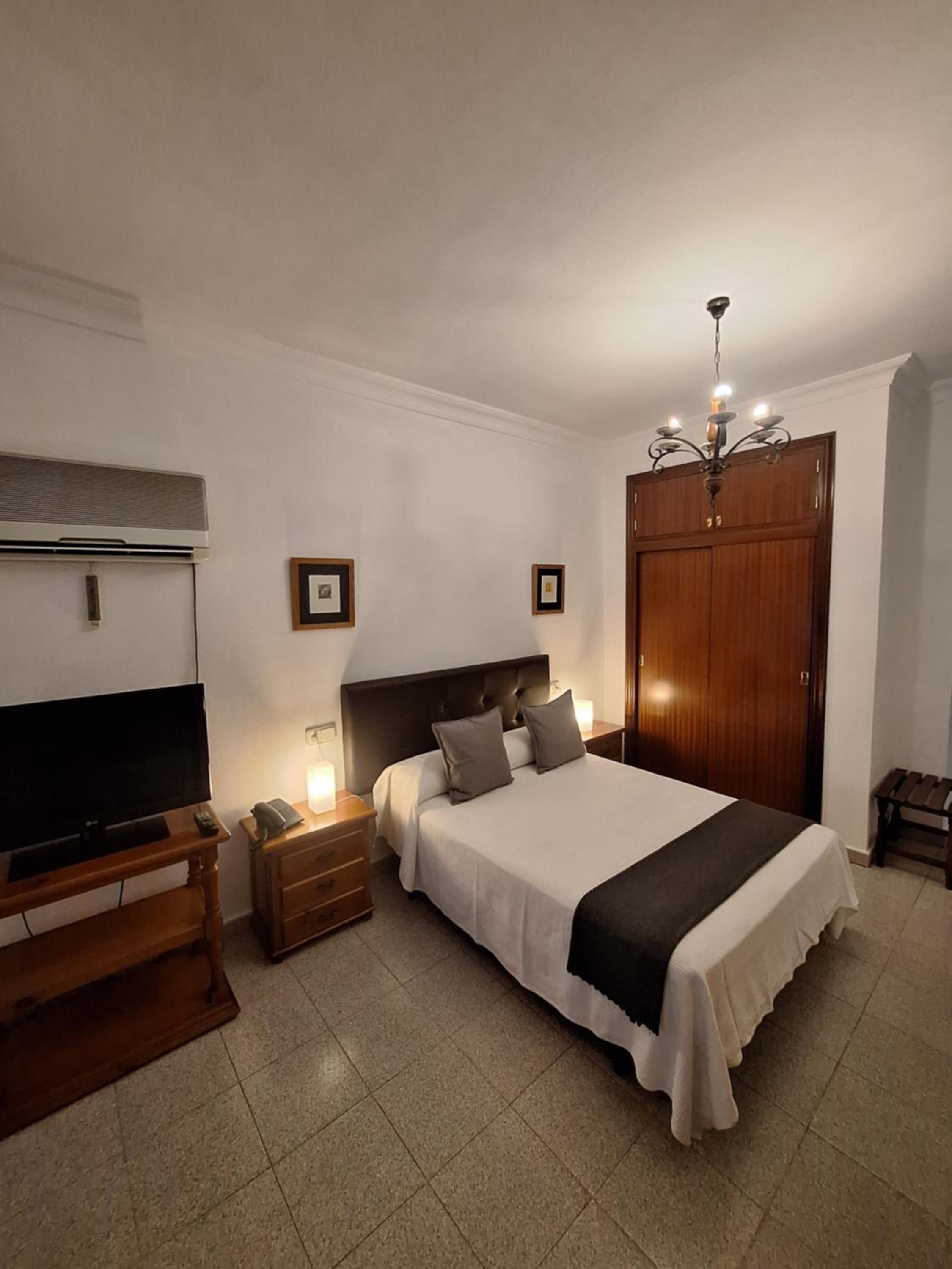 Hotel Portugal 30/58