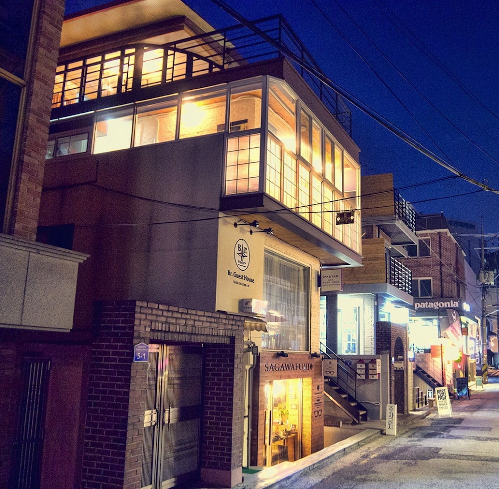 Br. Guesthouse Hongdae 2/41