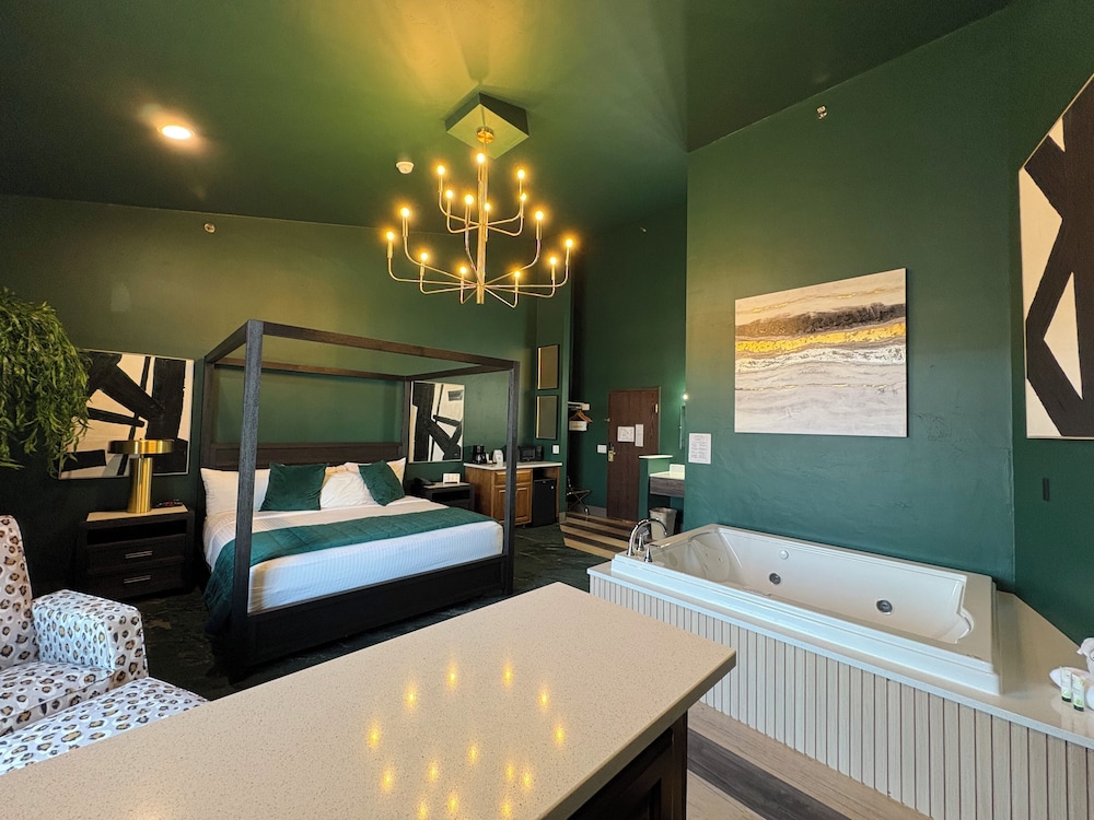 Hotel J Green Bay Formerly Airport Settle Inn 37/72