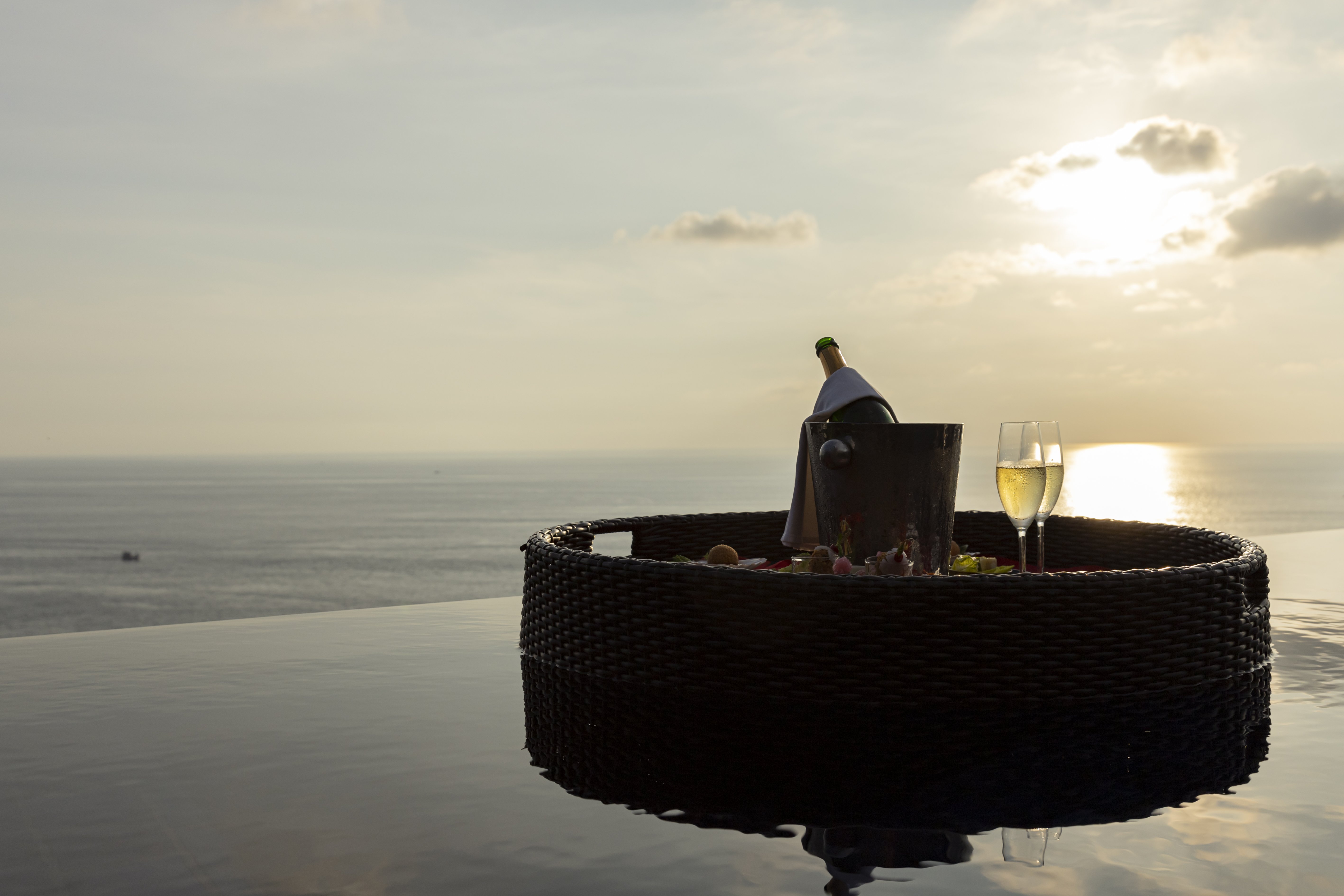 Paresa Resort Phuket 84/90