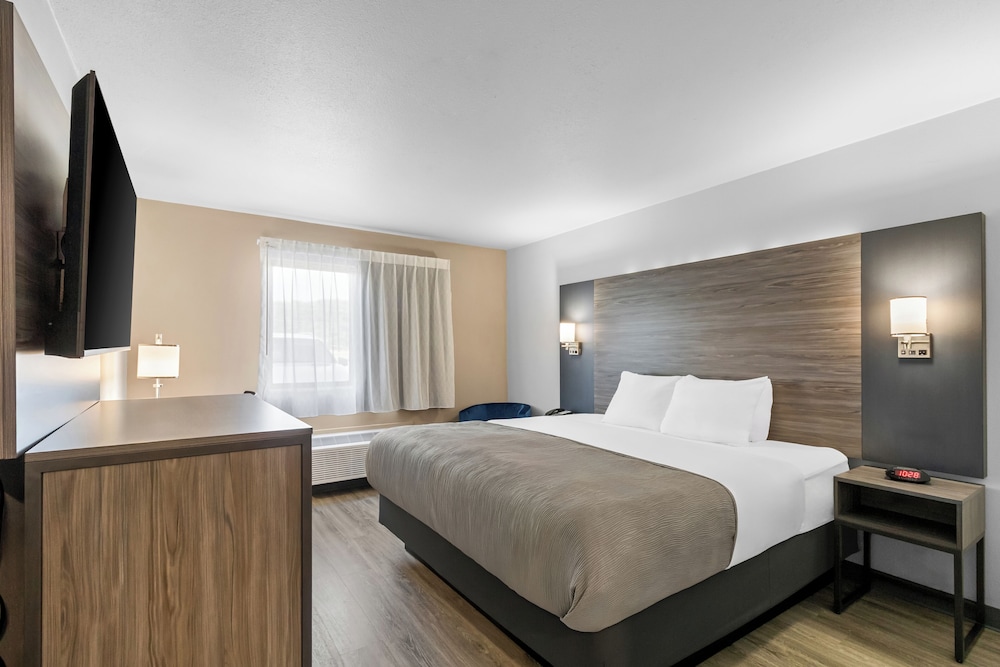 Quality Inn New Martinsville, WV 29/65