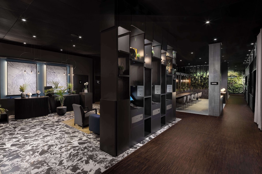 Radisson Hotel & Suites Zurich 42/50