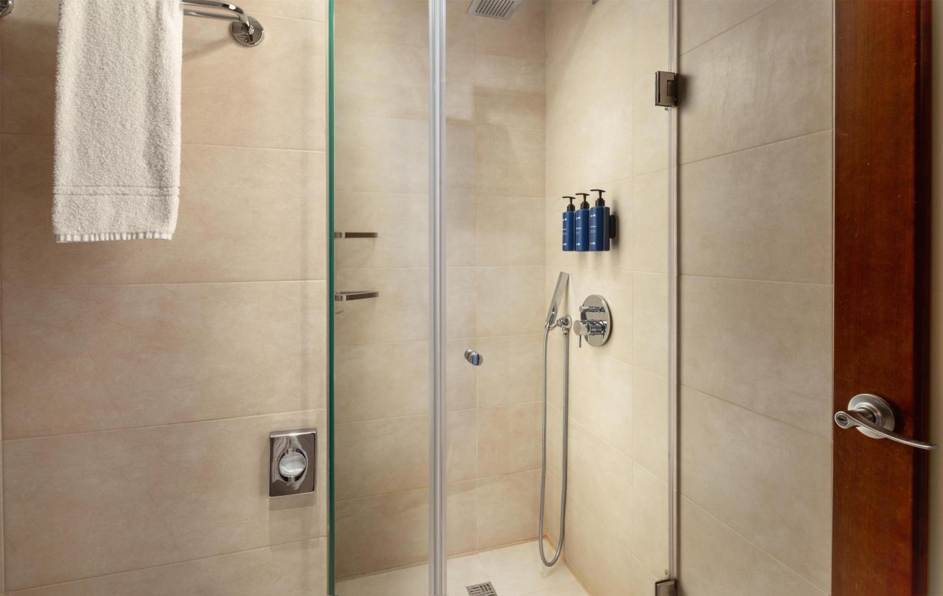 Premium, Suite, King Bed, Sea View, Outdoor Jetted Tub