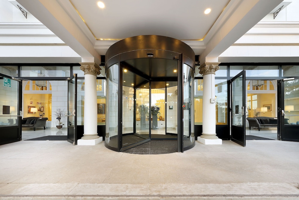 Eurostars Hotel Real 45/76