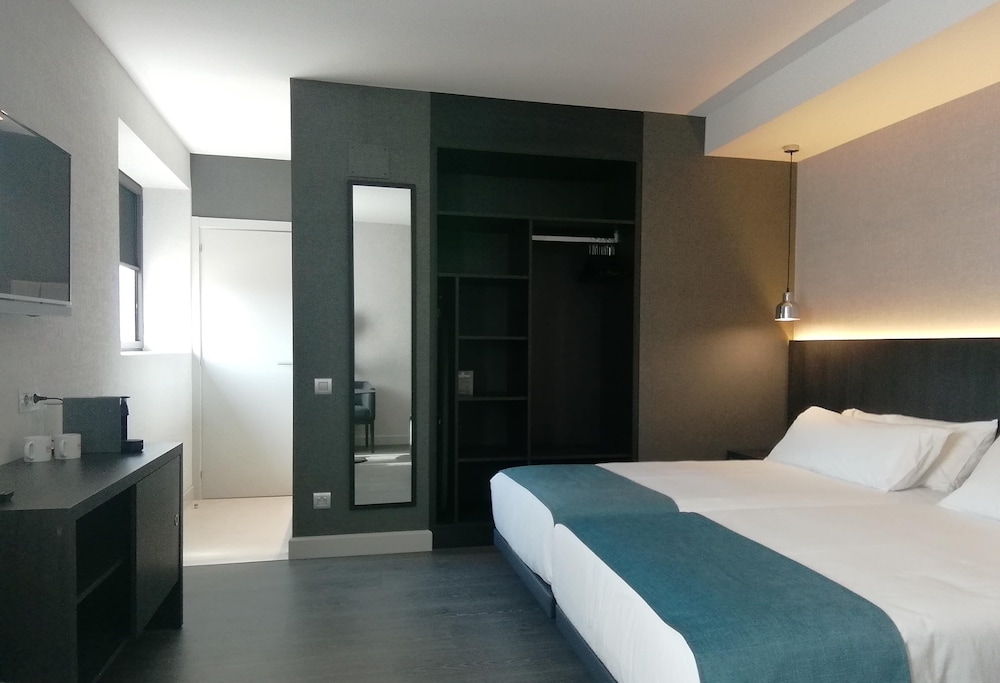 STANDARD, DOUBLE BED