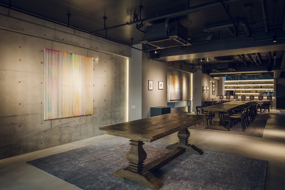 Node Hotel 30/50