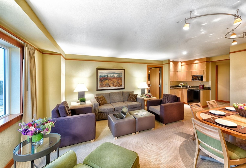 Westmark Fairbanks Hotel & Conference Center 28/46