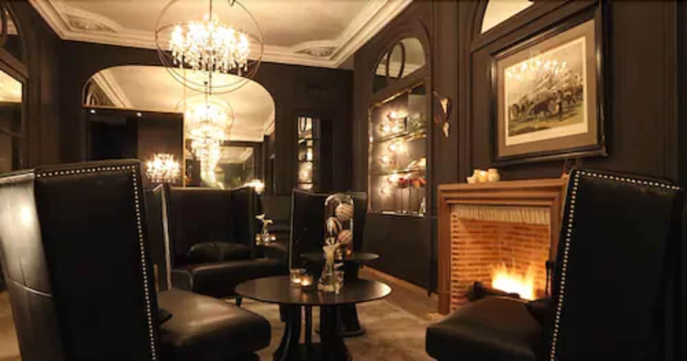 New Hotel Roblin 40/59