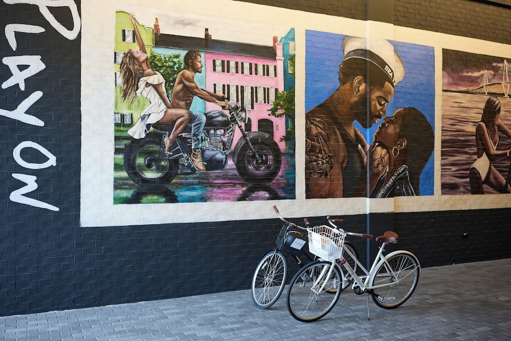 Moxy Charleston Downtown 6/42