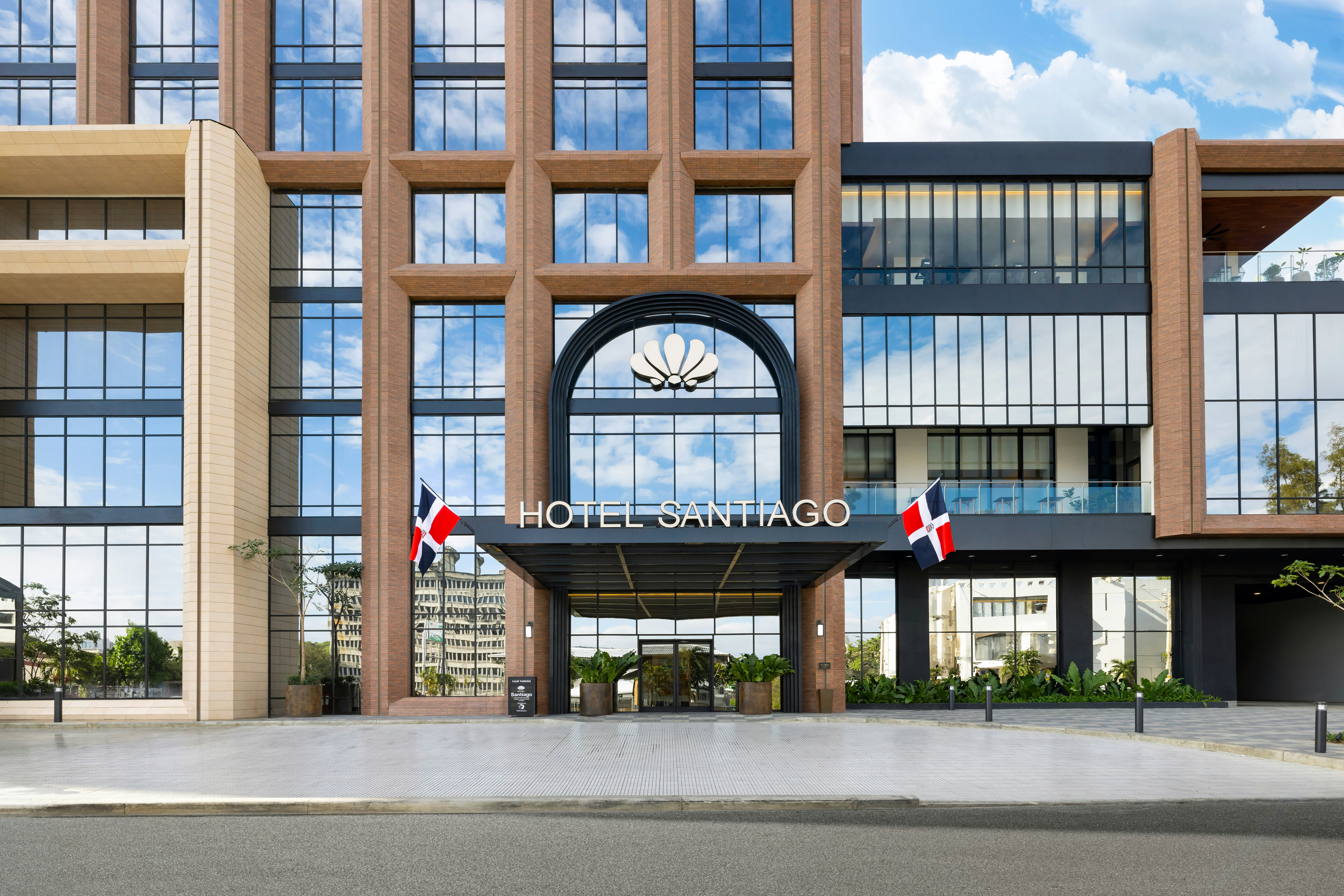Hotel Santiago, Curio Collection by Hilton 48/59