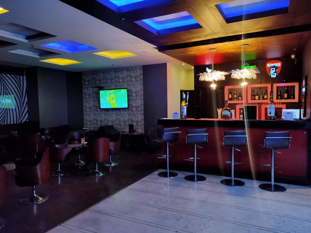 DS Clarks Inn Gurgaon 35/42