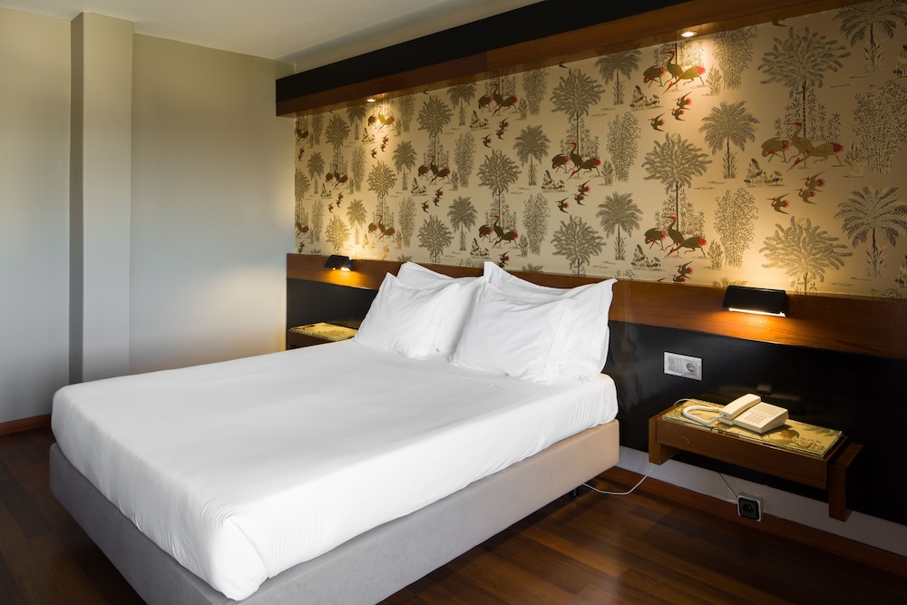 Lara Hotel 14/49