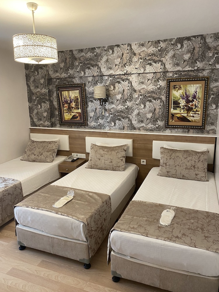 Polanin Hotel Istanbul 23/50