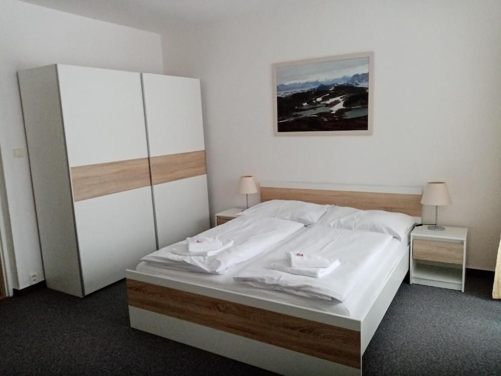 Hotel Harrachov Inn 12/48