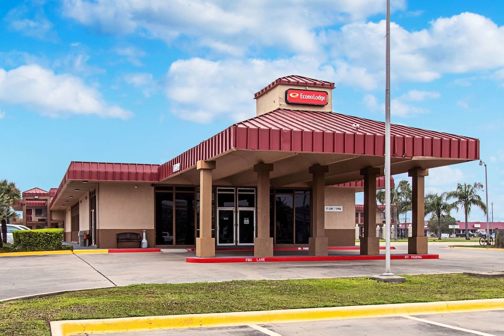Econo Lodge Kingsville 2/16