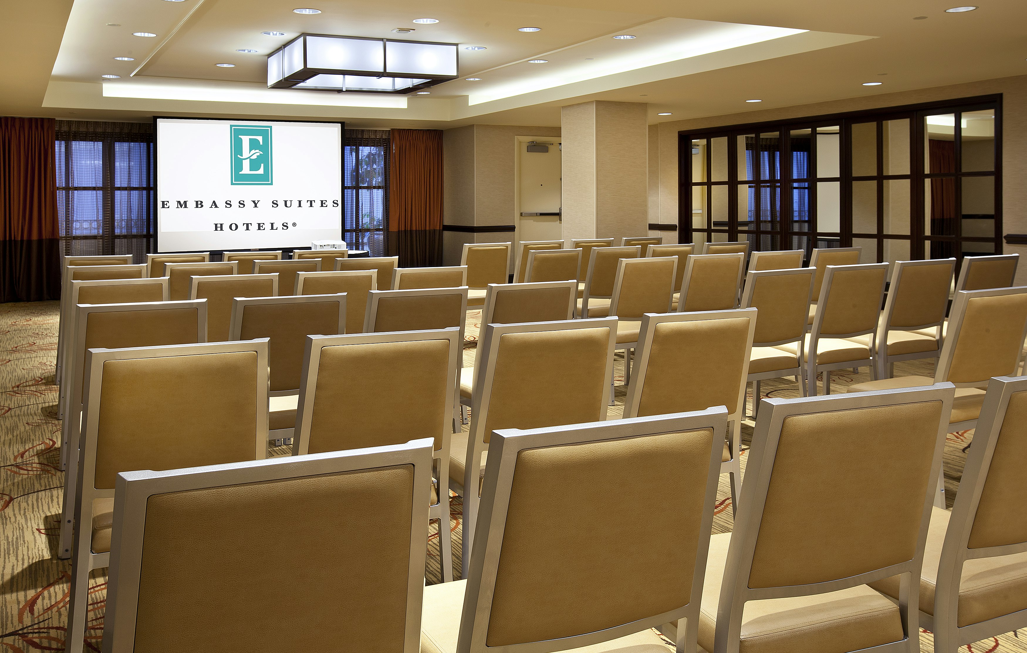 Embassy Suites By Hilton Washington Dc Chevy Chase Pavilion 62/80