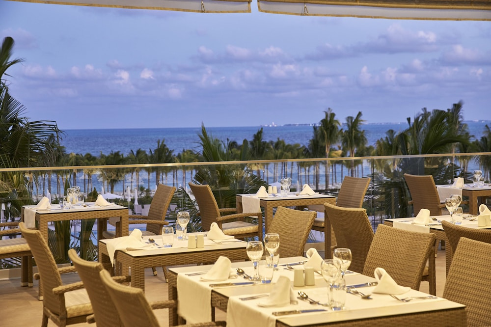 Riu Palace Costa Mujeres All Inclusive 52/63