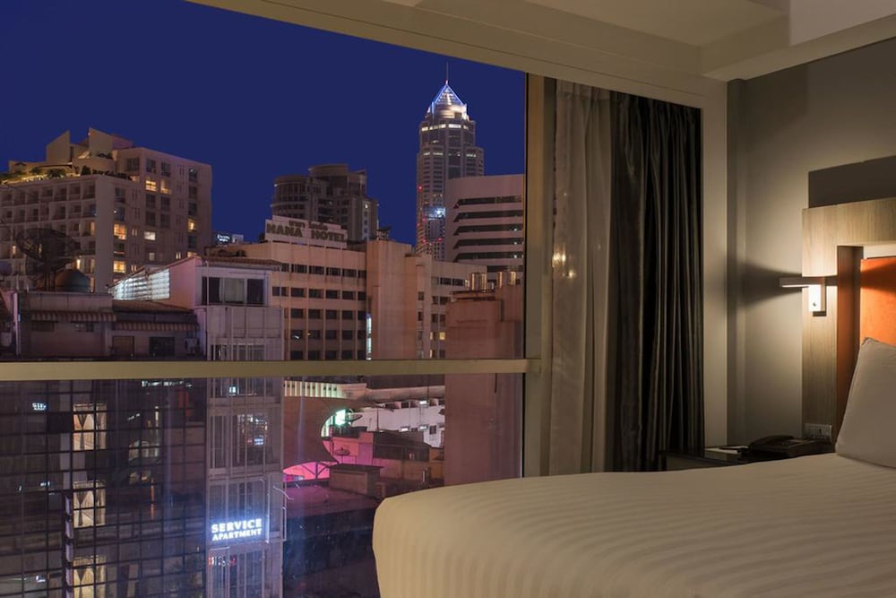 Grand 5 Hotel Plaza Sukhumvit Bangkok 36/63