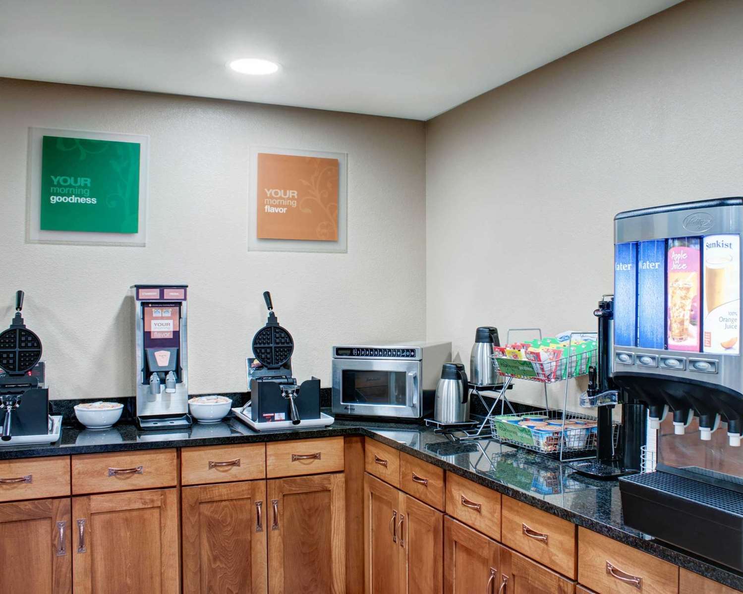 Comfort Inn & Suites Caldwell 51/54