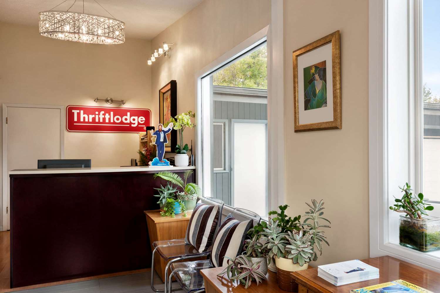 Thriftlodge Edmonton 2/11