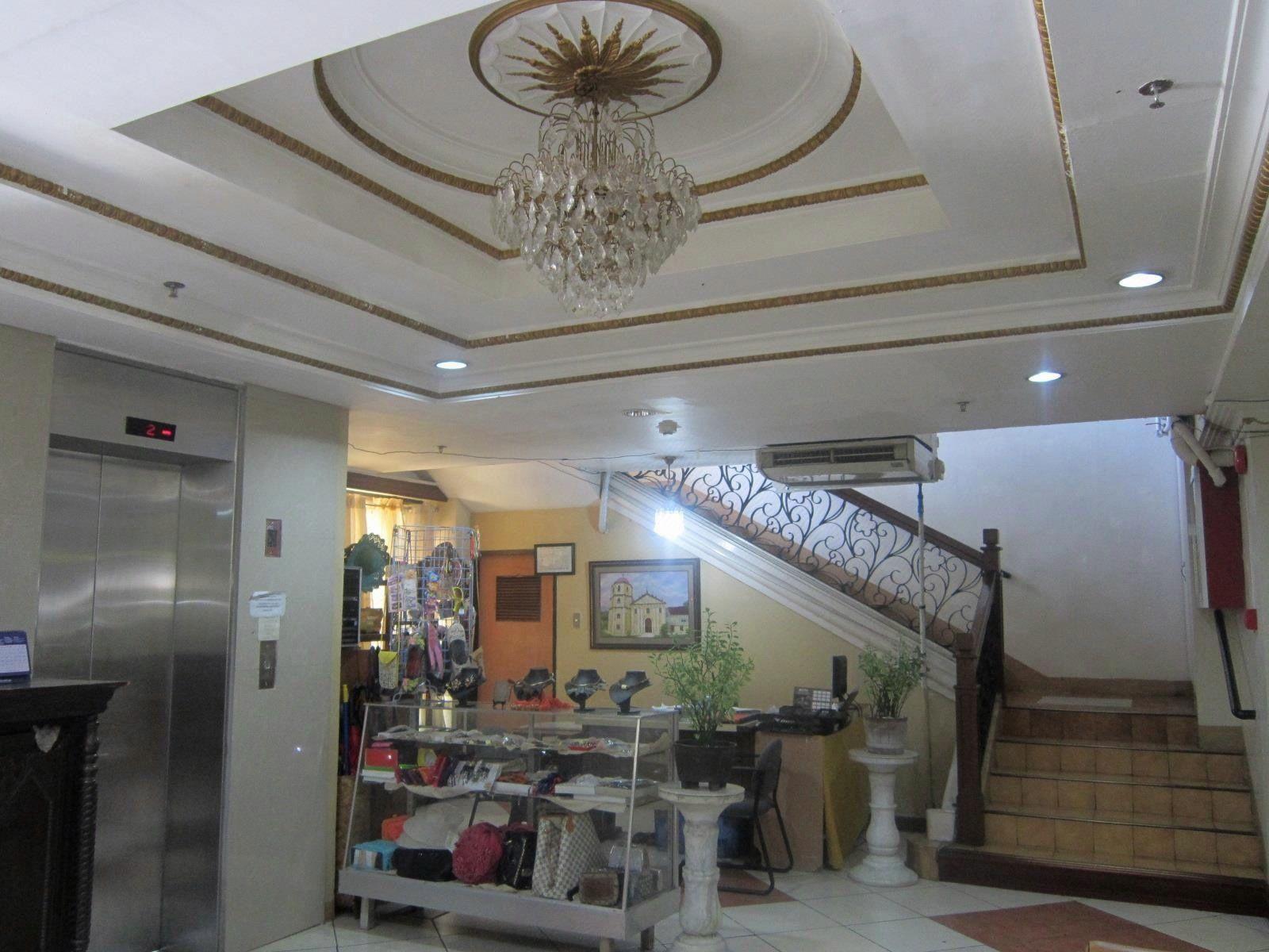 Plaza Maria Luisa Suites Inn 10/38