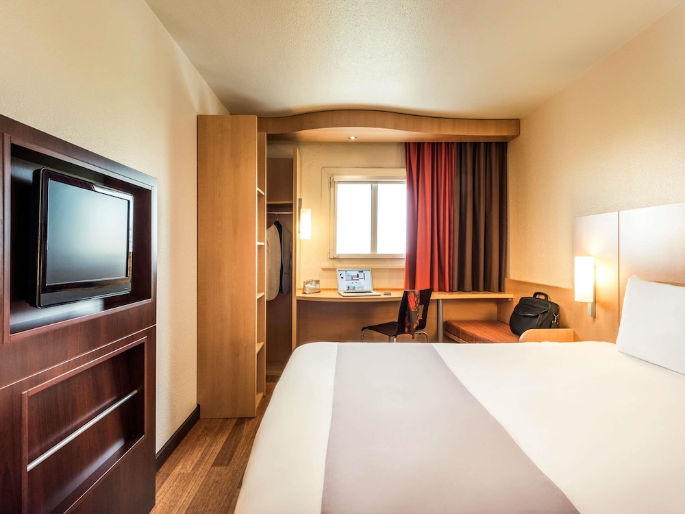 Ibis Paris Montmartre 18Eme 8/49