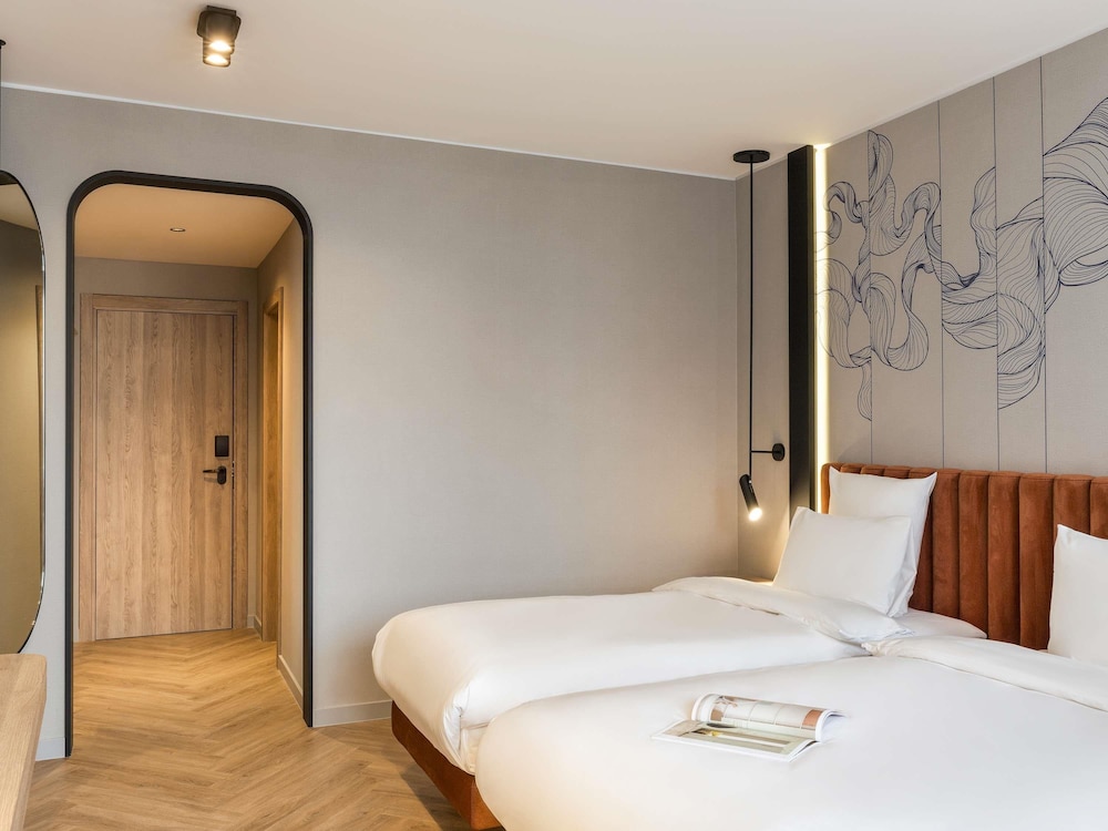 Mercure Sofia City 42/105