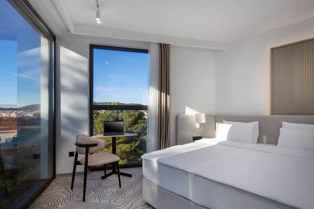 جناح ديلوكس