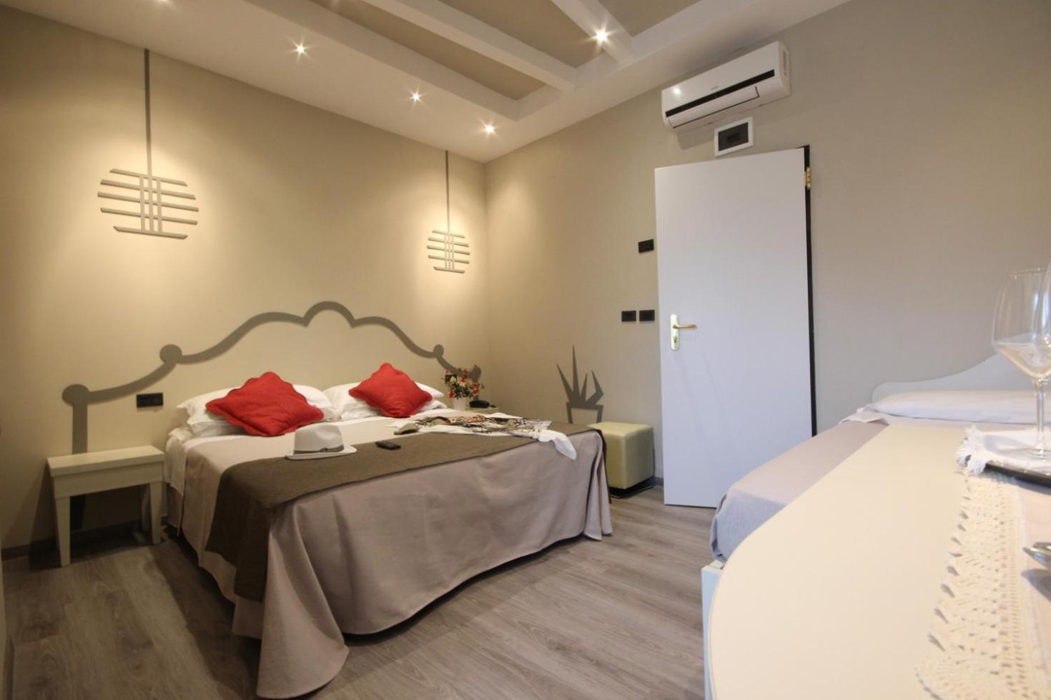 Hotel Arabel 18/50