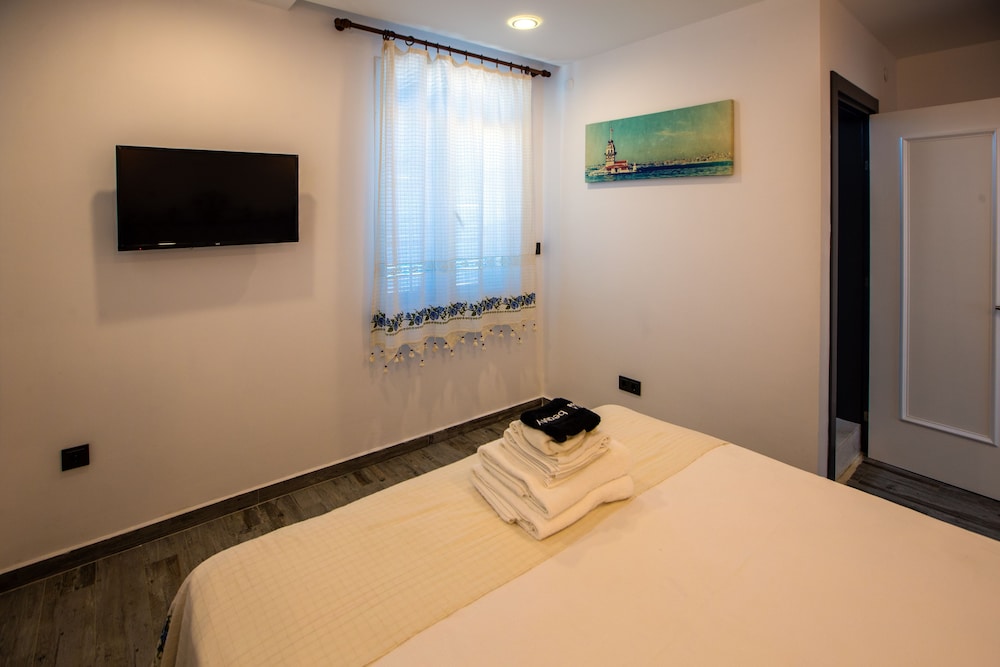 Akkum Hotel 8/24