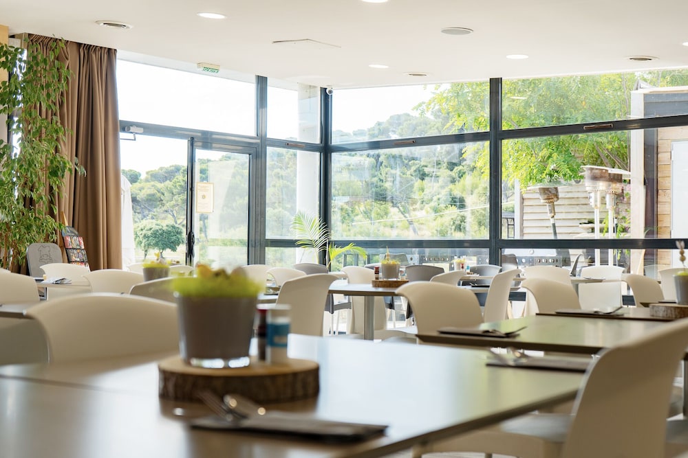 Hotel Phoebus Garden Spa 52/69