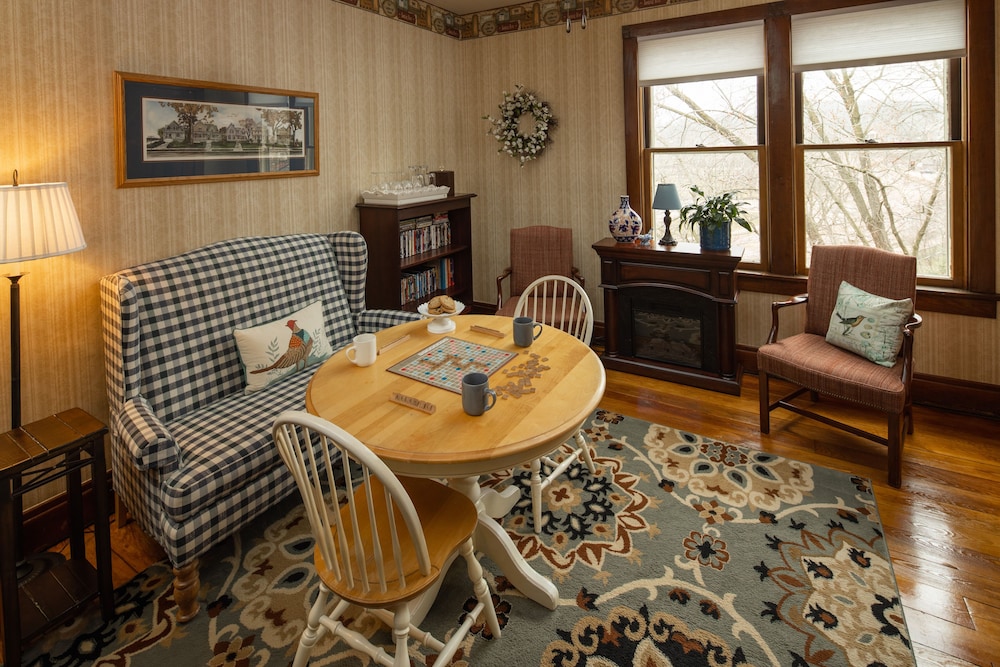 Avery On Prospect Hill Guest House 12/20