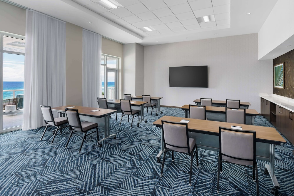 Hyatt Place Panama City Beach 37/49