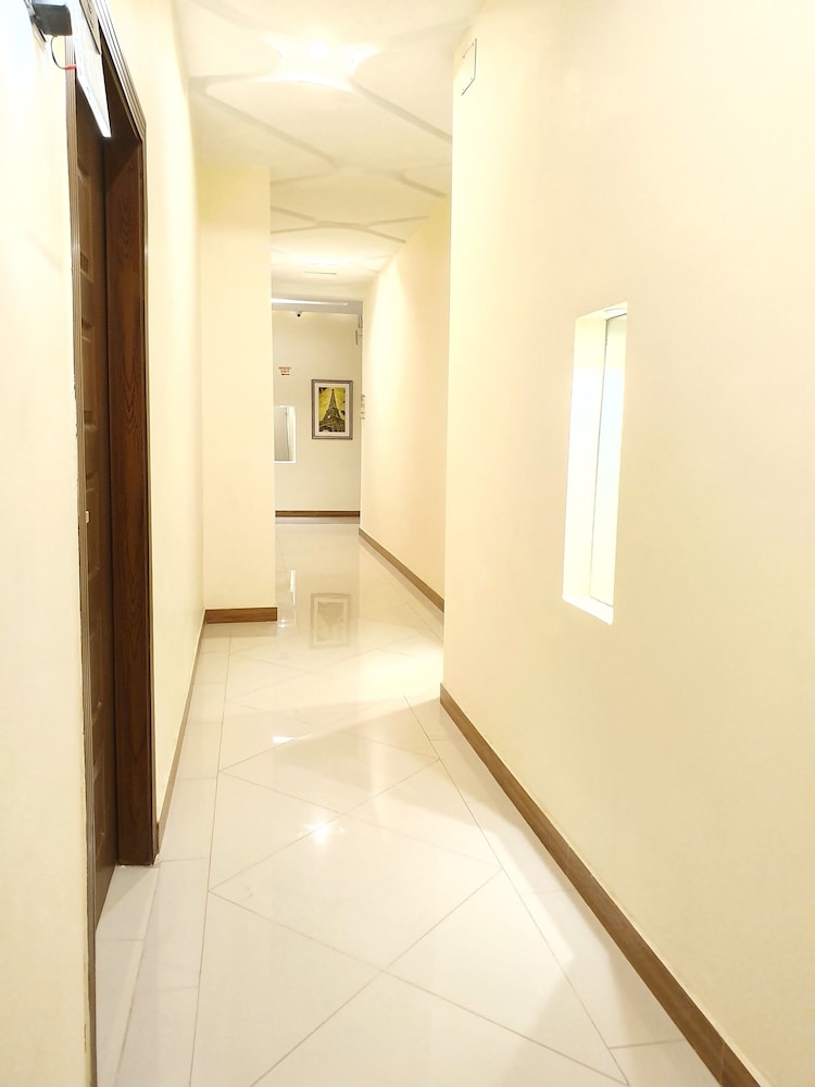 S Chalet Multan 26/44