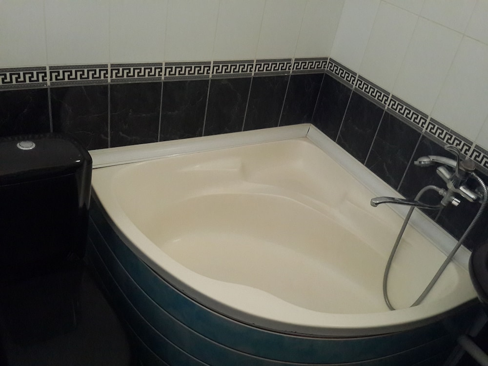 Islambek Hotel 40/40