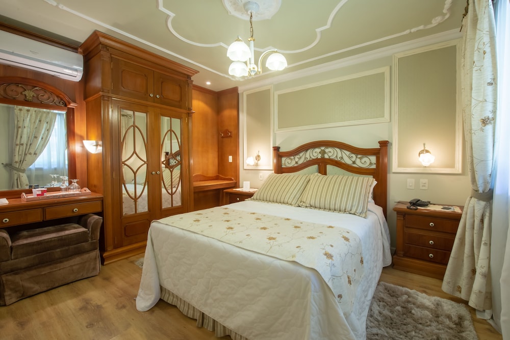 Hotel Ritta Hoppner 33/83