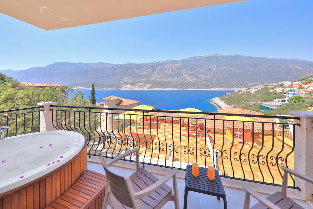Atalante Hotel 29/50