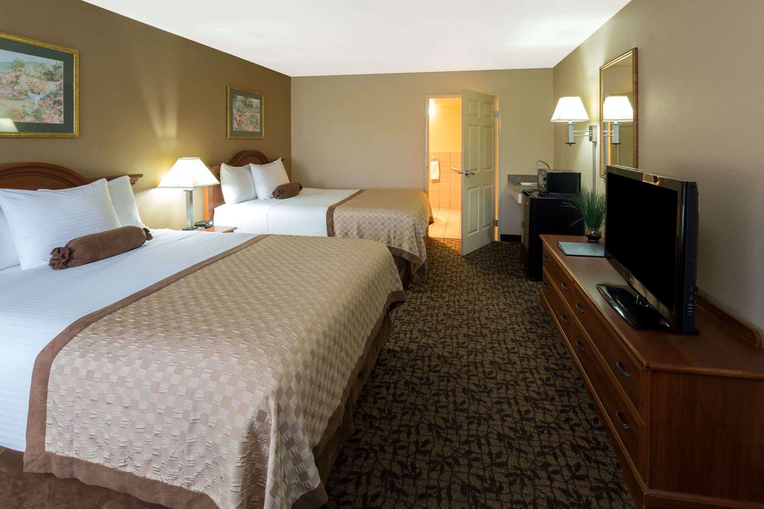 Hawthorn Suites By Wyndham Napa Valley 11/42