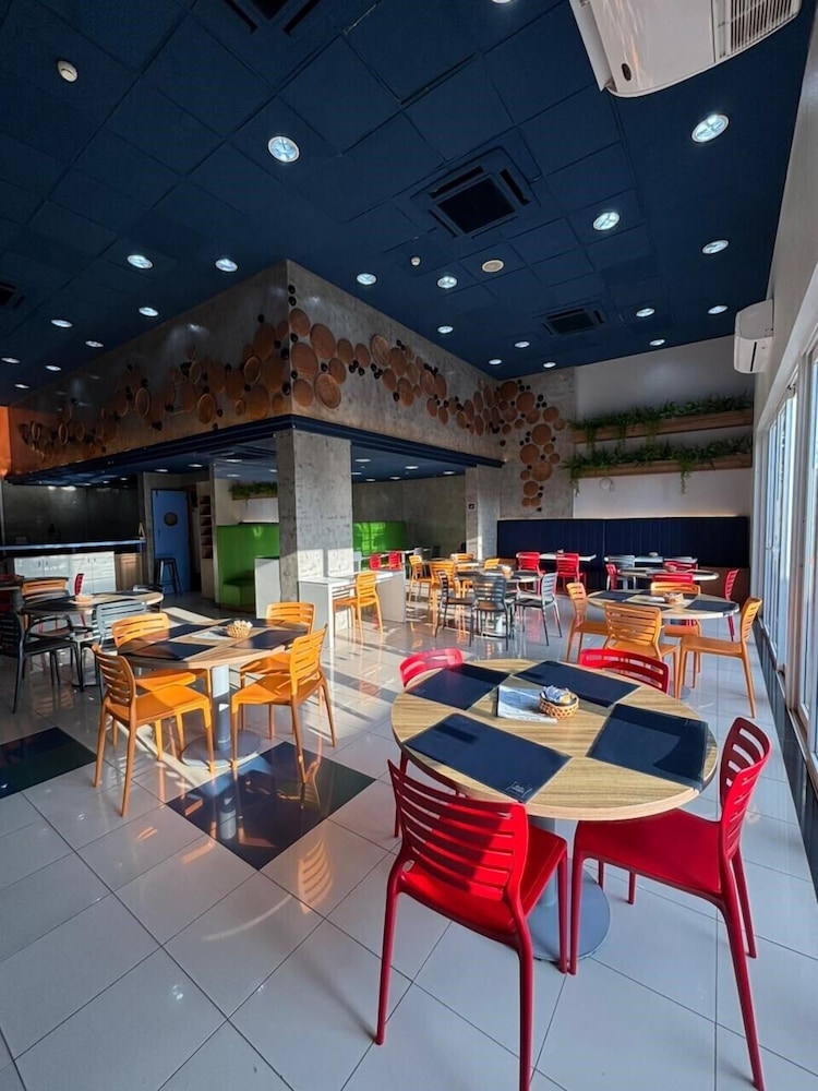 IBIS BUDGET BELEM 39/58