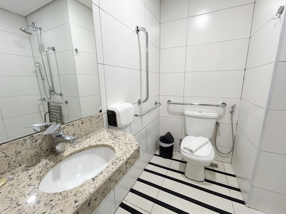 Hotel Dan Inn Uberaba & Convencoes 44/46