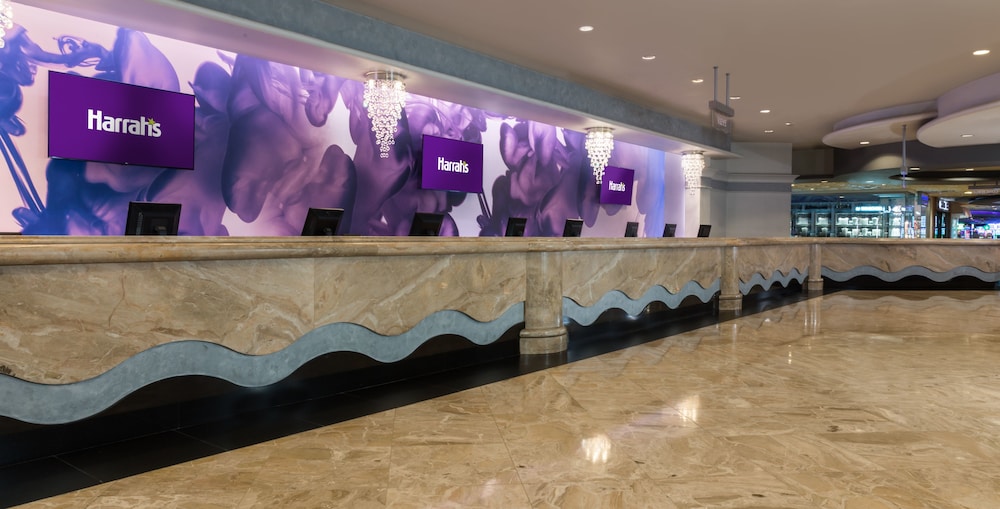 Harrah's Las Vegas - A Caesars Rewards Destination 7/66