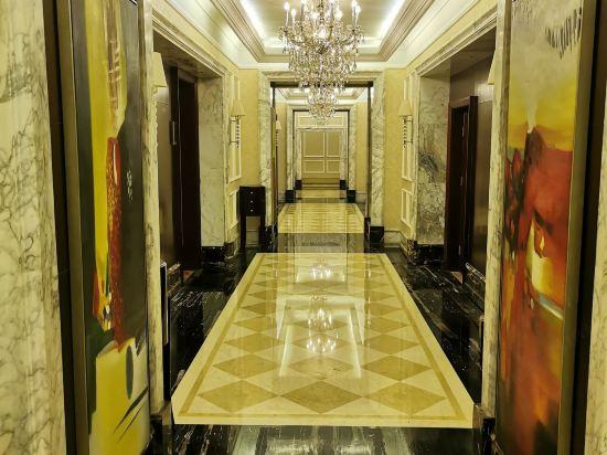 Pidu International Hotel 30/38