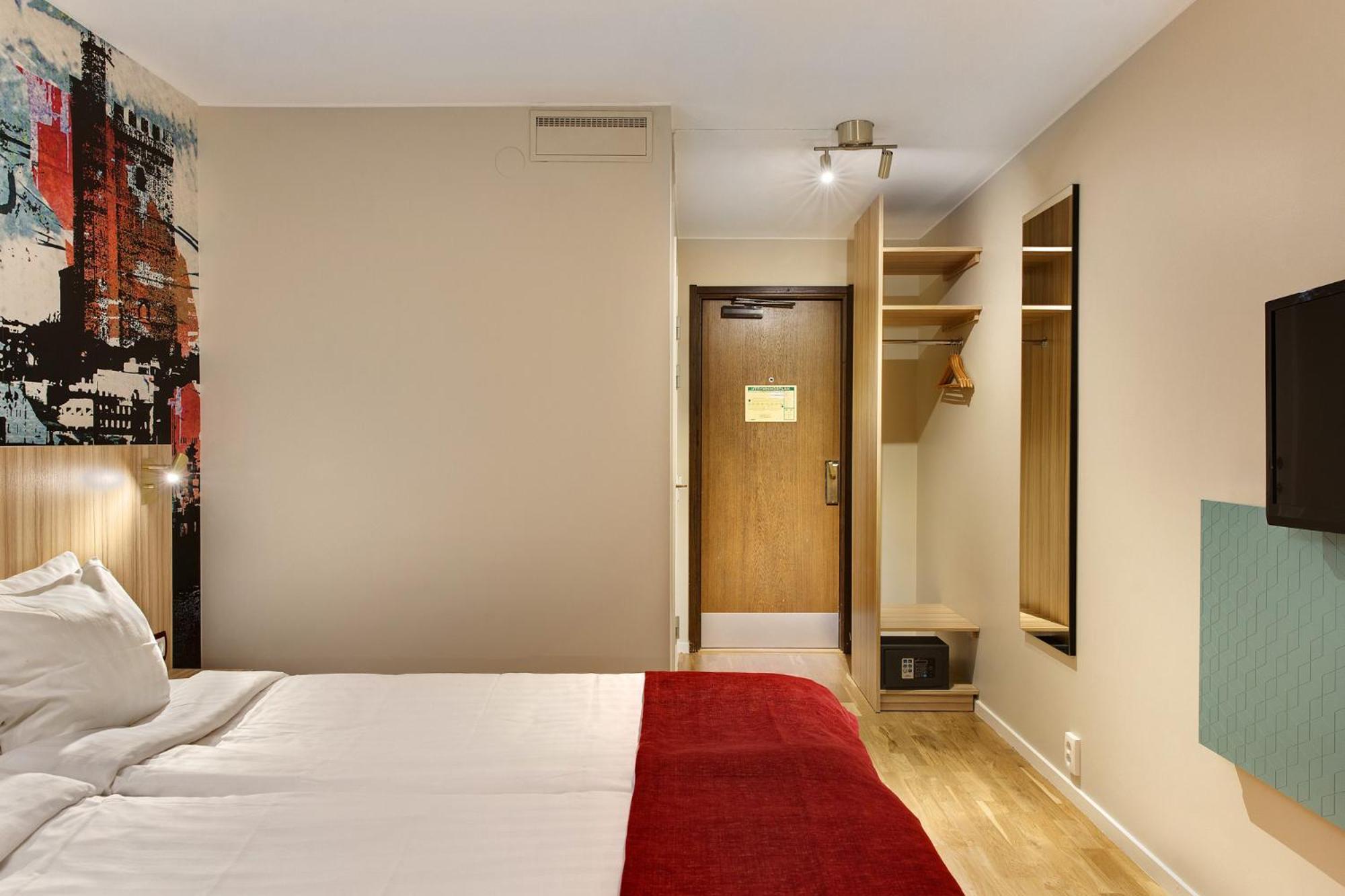 Good, Plus, Double Bed