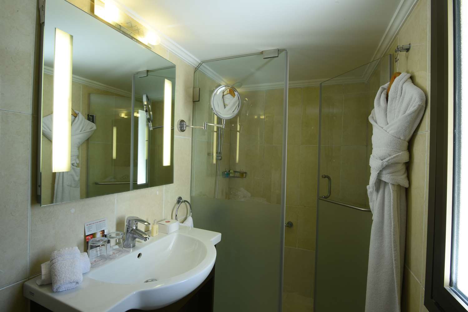 Ramada By Wyndham Downtown Beirut 56/56