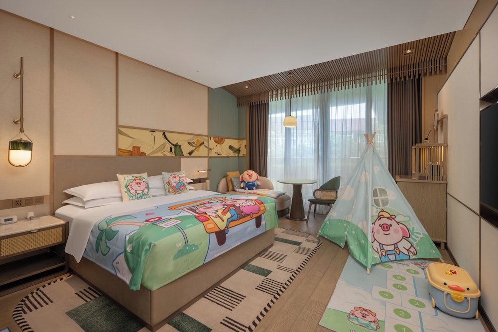 Kids Theme, Standard, King Bed