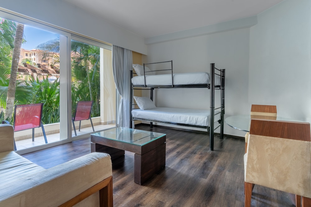 Krystal Grand Nuevo Vallarta All Inclusive 24/49