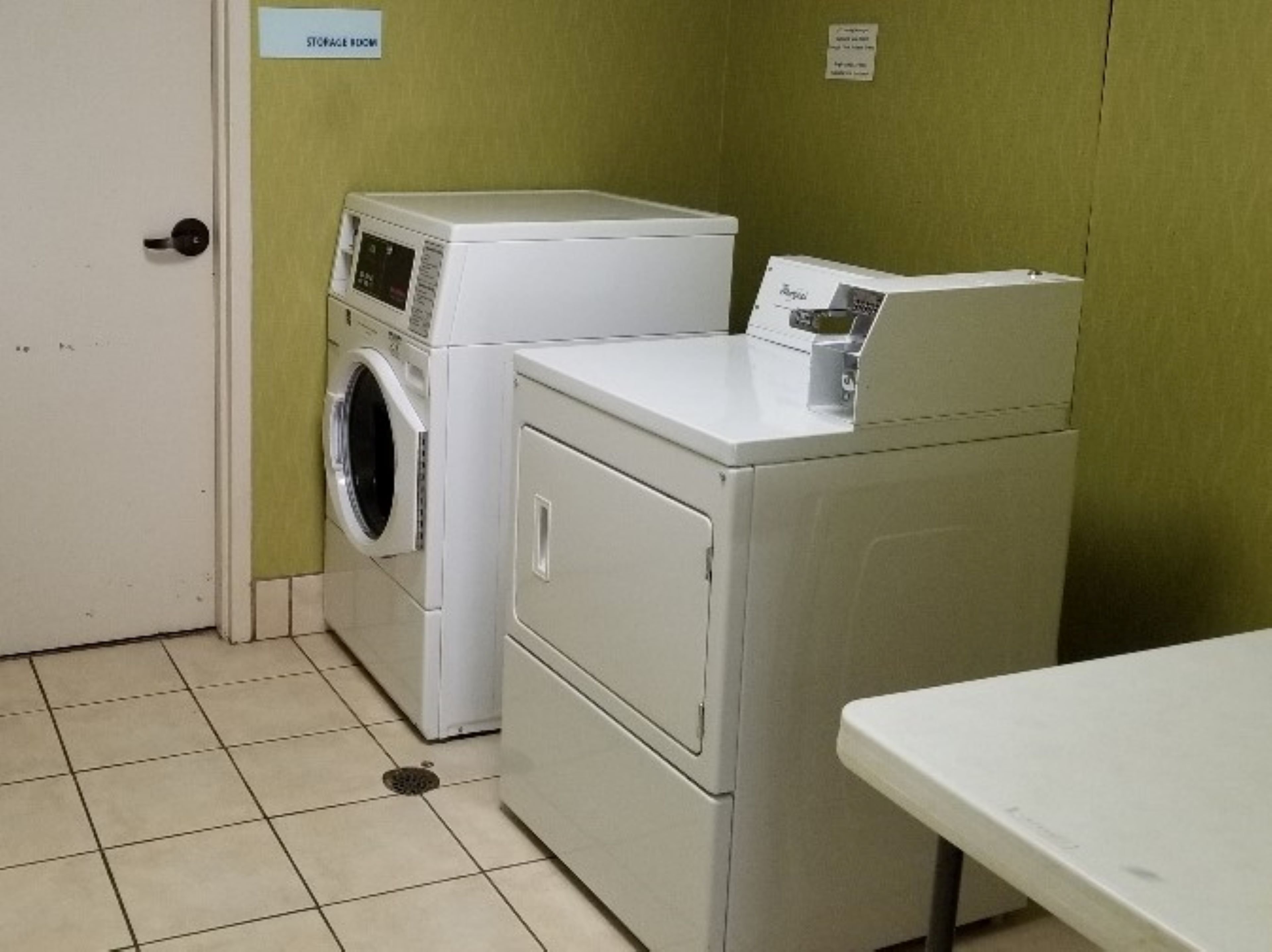 Holiday Inn Express Anderson-I-85 Exit 27-Hwy 81 4/34
