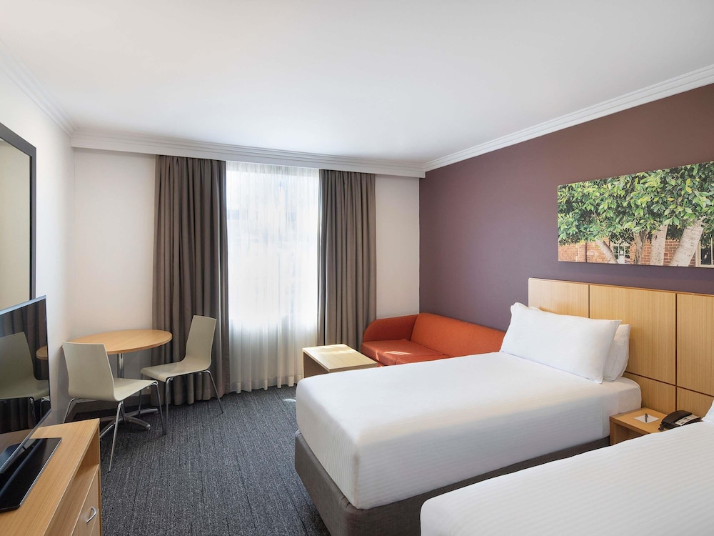 STANDARD, TWIN BEDS