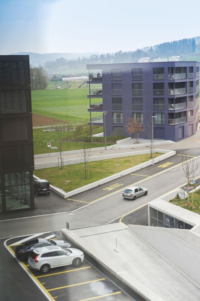 Hilton Garden Inn Zurich Limmattal 51/53