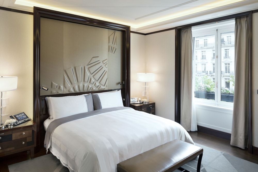 The Peninsula Paris 14/56